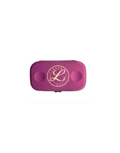 Cargar imagen en el visor de la galería, ESTUCHE RIGIDO LITTMANN PARA ESTETOSCOPIO COLOR MORADO
