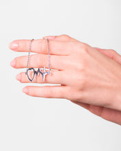 Load image into Gallery viewer, collares de medicina color plata acero, cadena y dije de cero inoxidable mujer
