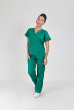 Load image into Gallery viewer, Uniforme Médico de Mujer - Classic - World Medic&#39;s
