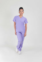 Load image into Gallery viewer, Uniforme Médico de Mujer - Classic - World Medic&#39;s
