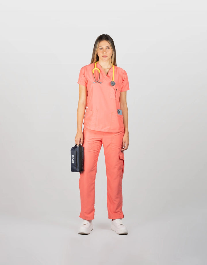 uniformes de enfermeria color coral edicion barbie
