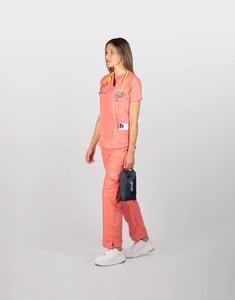 uniformes de enfermeria mujer color coral modelo barbie