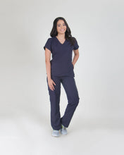 Cargar imagen en el visor de la galería, uniformes de medicina mujer navy
