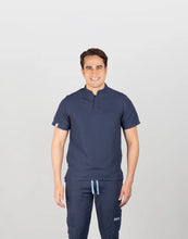 Load image into Gallery viewer, uniformes medicos hombre modelo mao color azul marino
